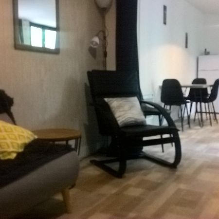 Appartement Locations Rives De Seugne - De Gaulle à Jonzac Extérieur photo