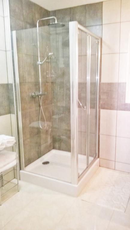 Appartement Locations Rives De Seugne - De Gaulle à Jonzac Chambre photo
