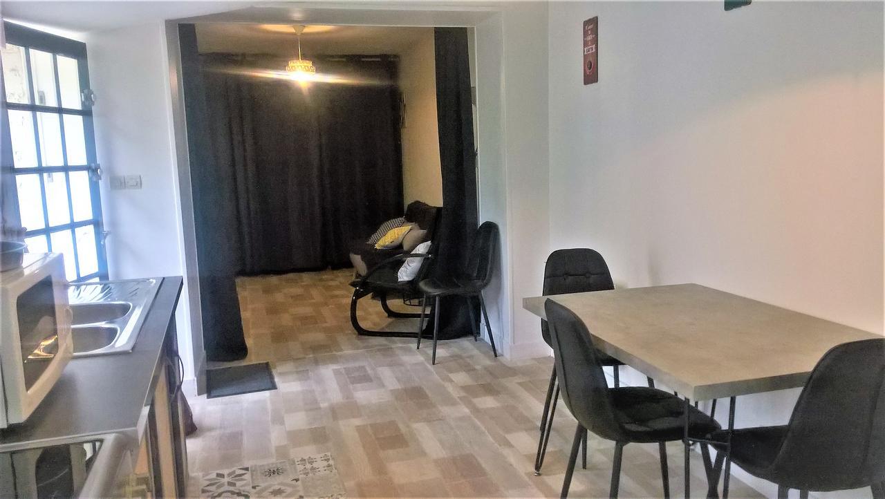Appartement Locations Rives De Seugne - De Gaulle à Jonzac Extérieur photo