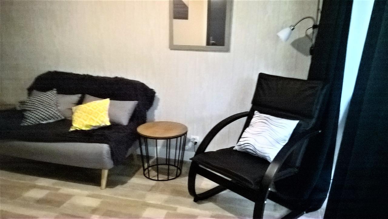 Appartement Locations Rives De Seugne - De Gaulle à Jonzac Extérieur photo